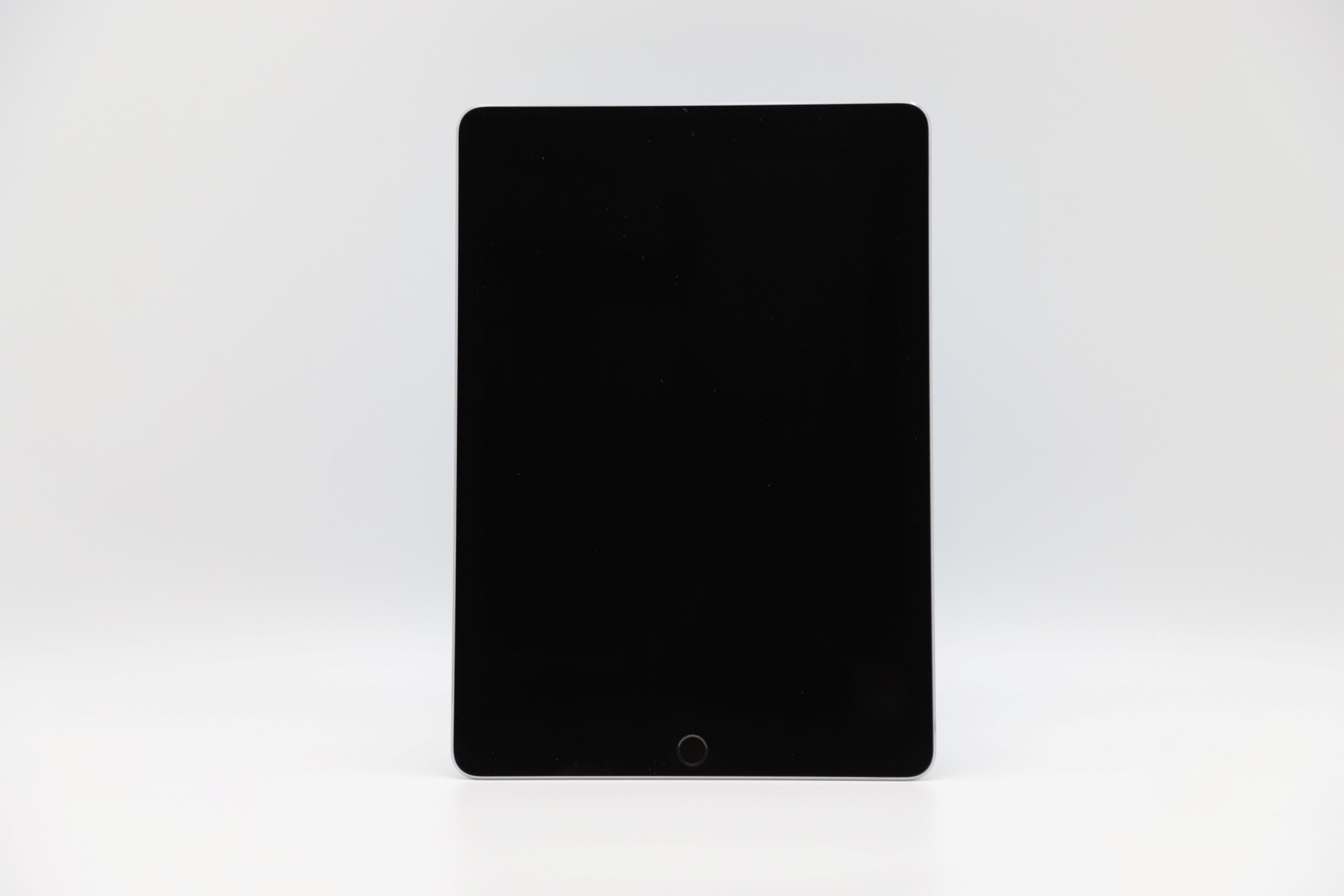 Apple iPad Pro (9.7 インチ)